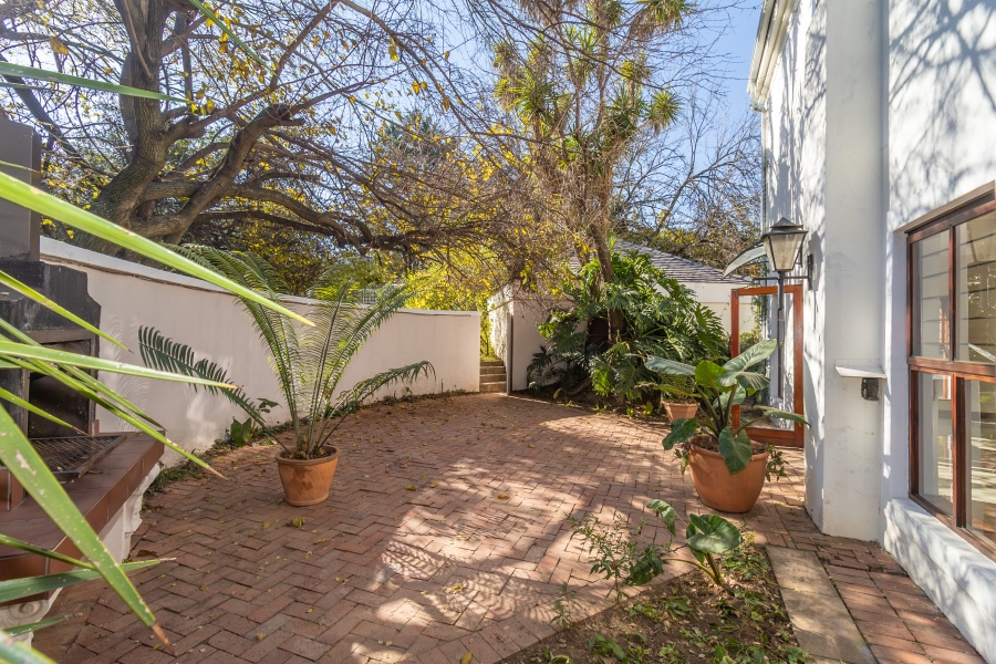 To Let 3 Bedroom Property for Rent in Bryanston Gauteng