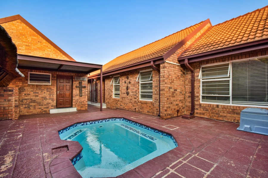 3 Bedroom Property for Sale in Montana Gauteng