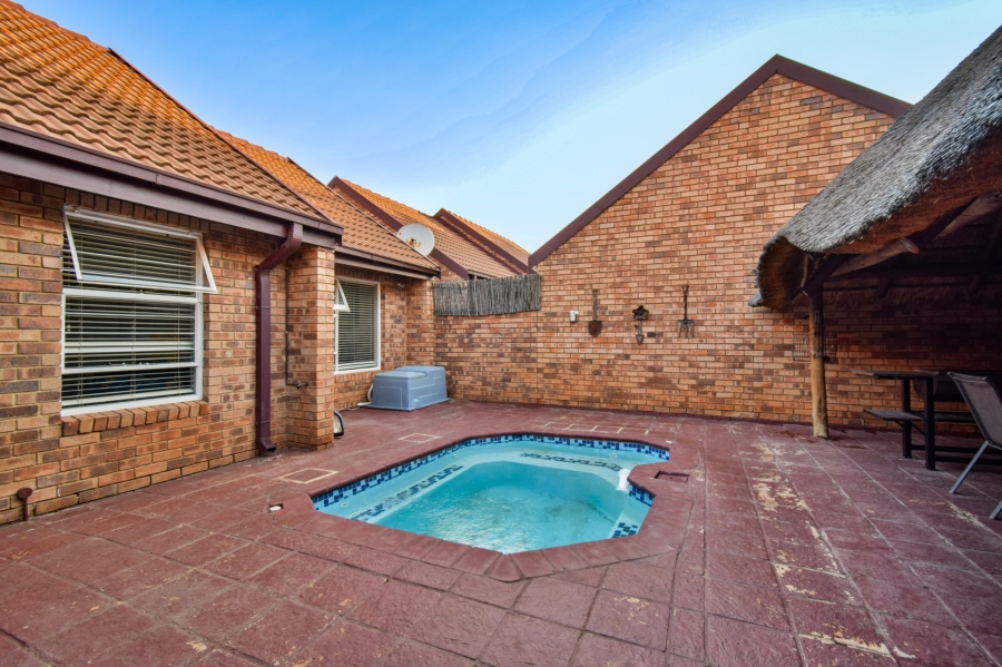 3 Bedroom Property for Sale in Montana Gauteng