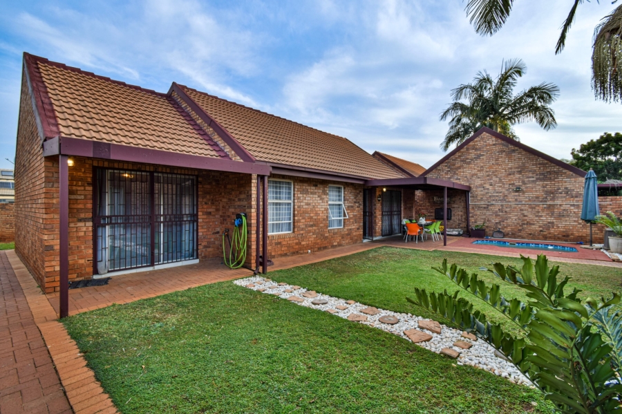 4 Bedroom Property for Sale in Montana Gauteng