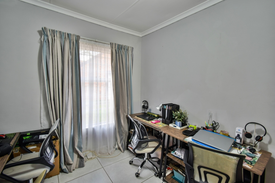 4 Bedroom Property for Sale in Montana Gauteng