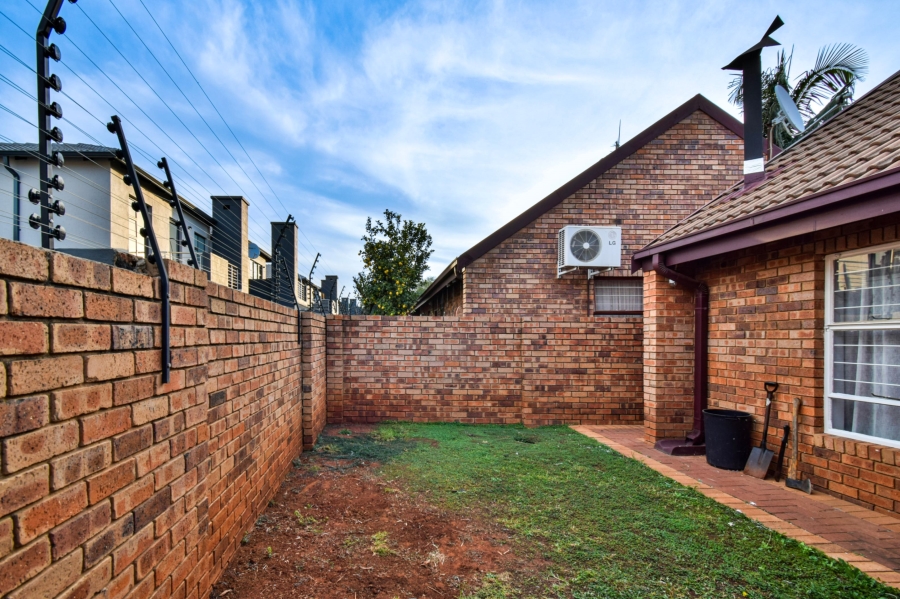 4 Bedroom Property for Sale in Montana Gauteng