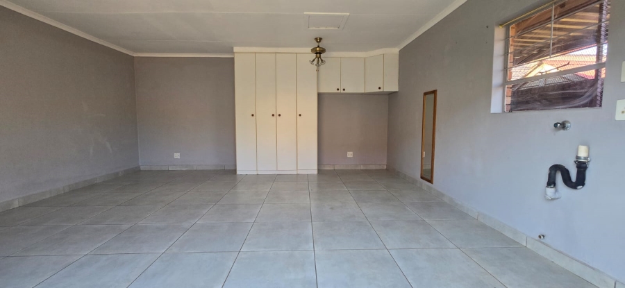 4 Bedroom Property for Sale in Montana Gauteng
