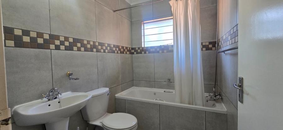 4 Bedroom Property for Sale in Montana Gauteng