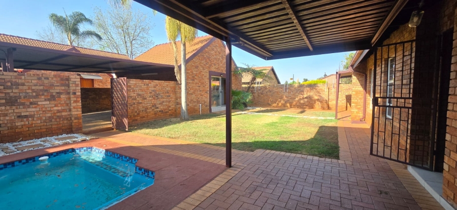 4 Bedroom Property for Sale in Montana Gauteng