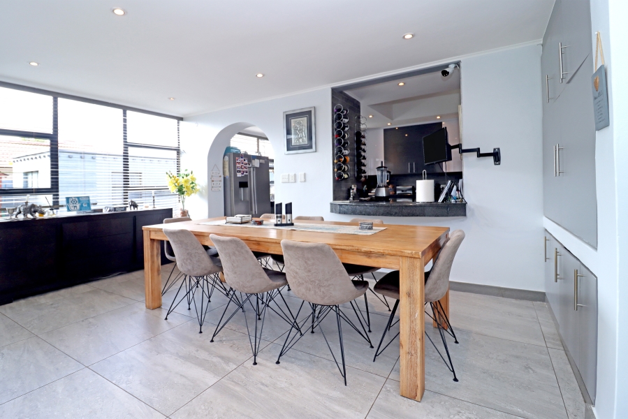4 Bedroom Property for Sale in Sydenham Gauteng
