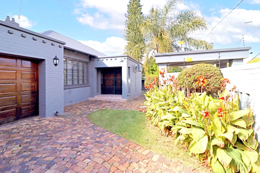 4 Bedroom Property for Sale in Sydenham Gauteng