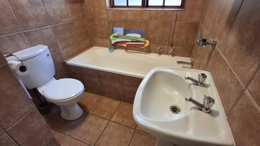 3 Bedroom Property for Sale in Equestria Gauteng