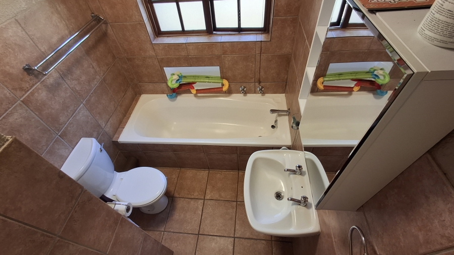 3 Bedroom Property for Sale in Equestria Gauteng