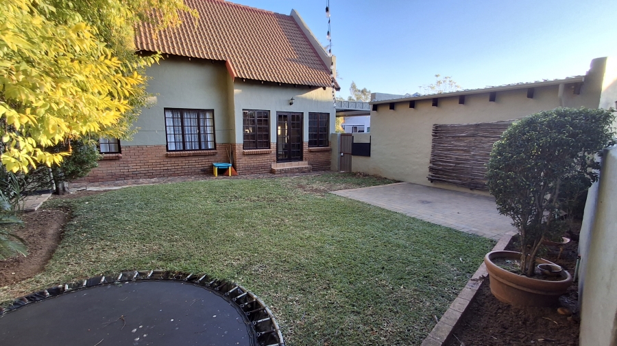 3 Bedroom Property for Sale in Equestria Gauteng