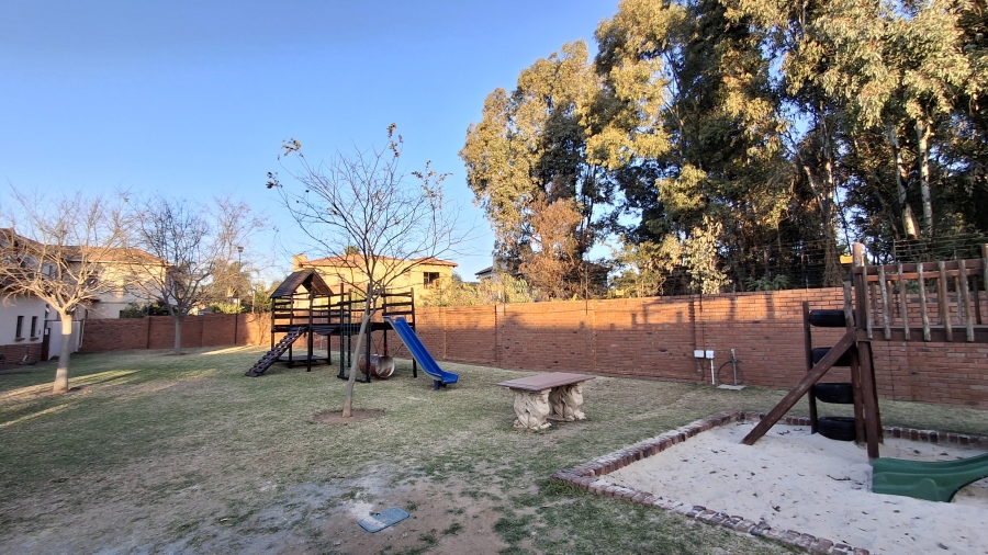 3 Bedroom Property for Sale in Equestria Gauteng