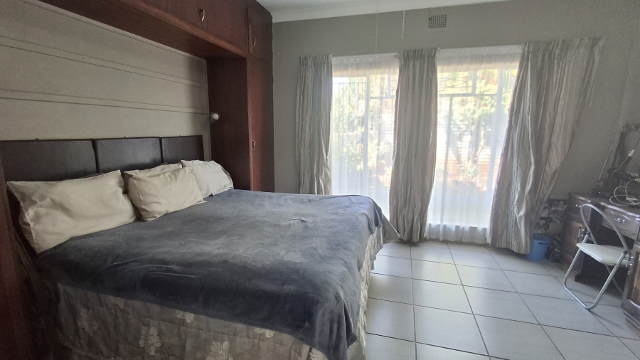 4 Bedroom Property for Sale in Sinoville Gauteng