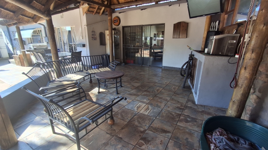 4 Bedroom Property for Sale in Sinoville Gauteng