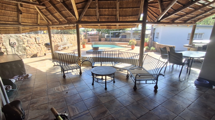 4 Bedroom Property for Sale in Sinoville Gauteng