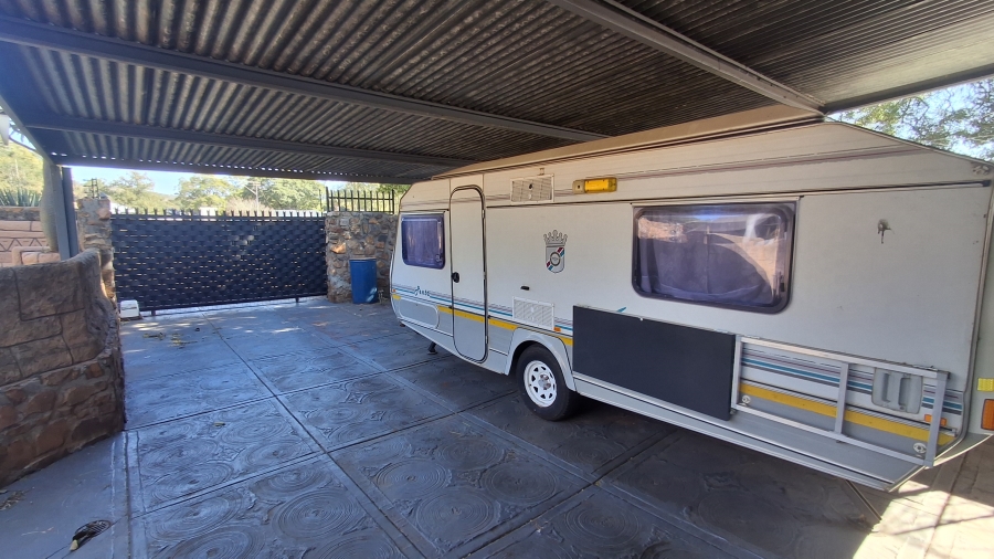 4 Bedroom Property for Sale in Sinoville Gauteng