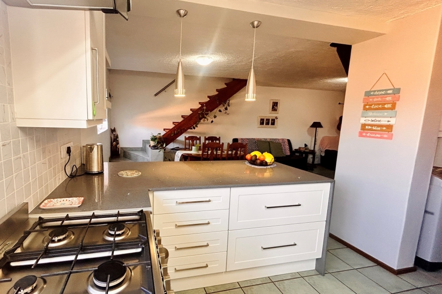 4 Bedroom Property for Sale in Brummeria Gauteng