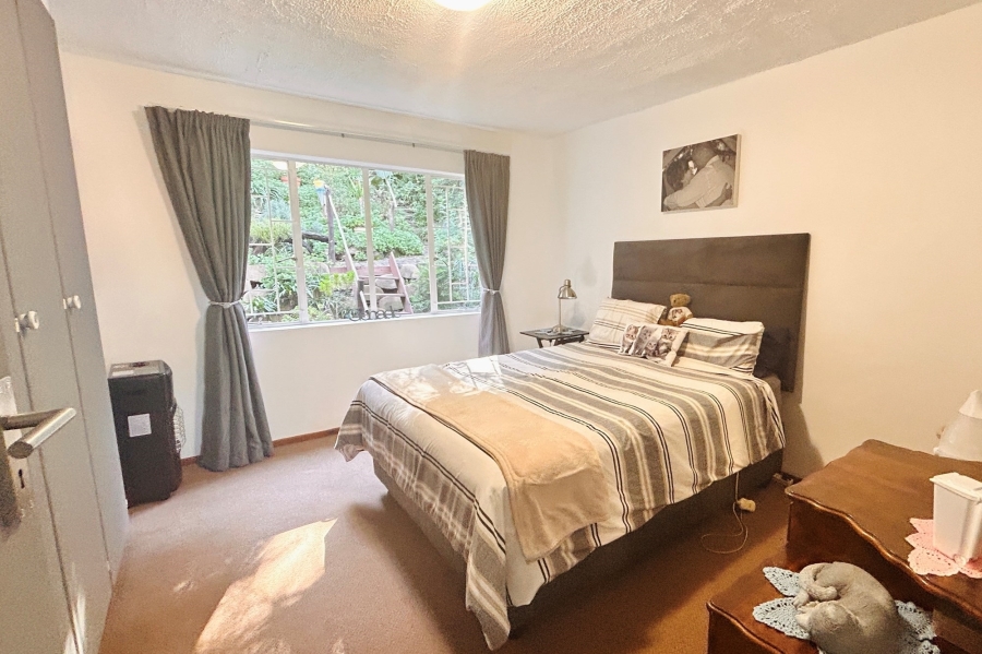 4 Bedroom Property for Sale in Brummeria Gauteng