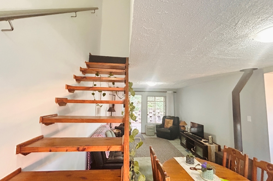4 Bedroom Property for Sale in Brummeria Gauteng