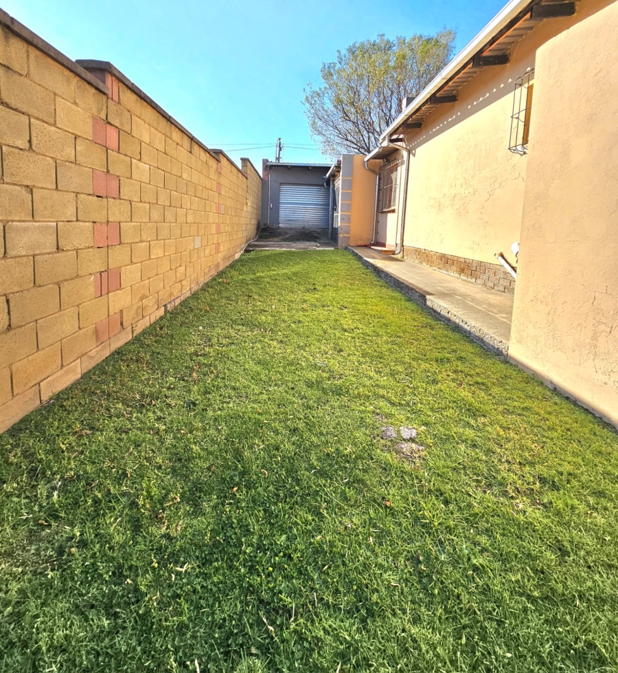To Let 3 Bedroom Property for Rent in Dalpark Gauteng