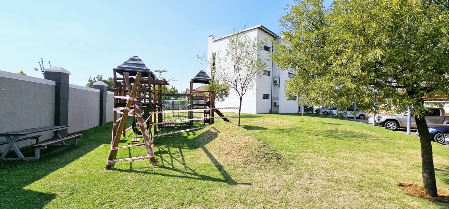 To Let 2 Bedroom Property for Rent in Elardus Park Gauteng