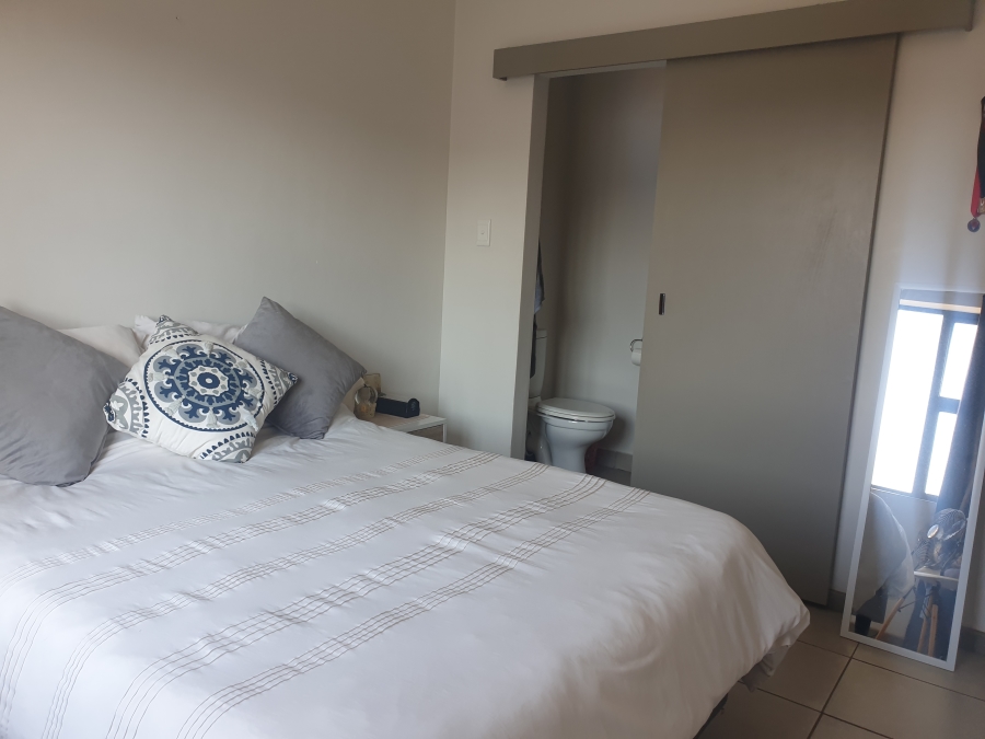 To Let 2 Bedroom Property for Rent in Elardus Park Gauteng