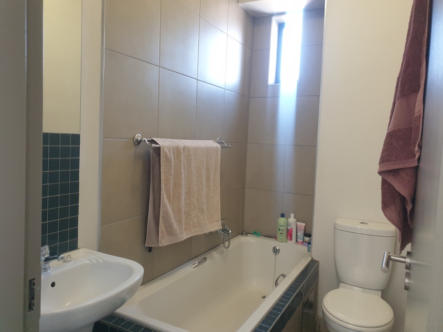 To Let 2 Bedroom Property for Rent in Elardus Park Gauteng