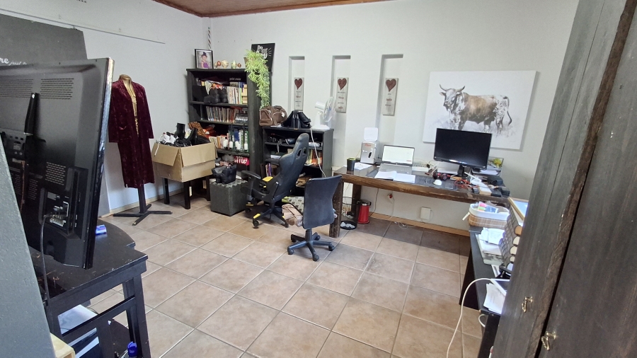 4 Bedroom Property for Sale in Sinoville Gauteng