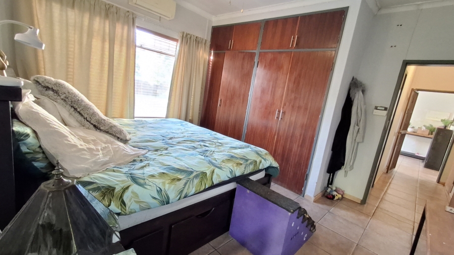 4 Bedroom Property for Sale in Sinoville Gauteng