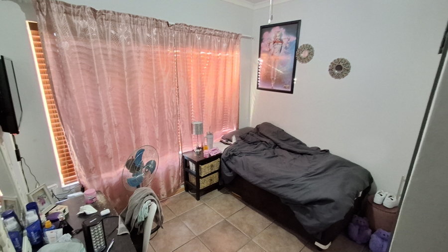 4 Bedroom Property for Sale in Sinoville Gauteng
