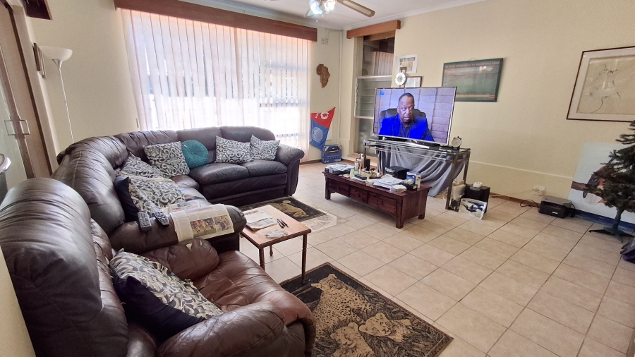 4 Bedroom Property for Sale in Sinoville Gauteng
