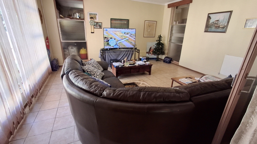 4 Bedroom Property for Sale in Sinoville Gauteng