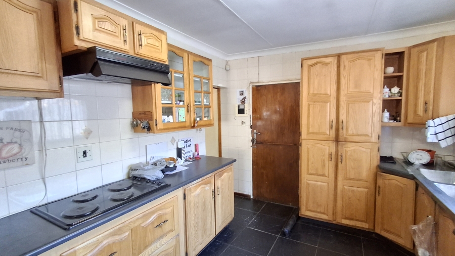 4 Bedroom Property for Sale in Sinoville Gauteng