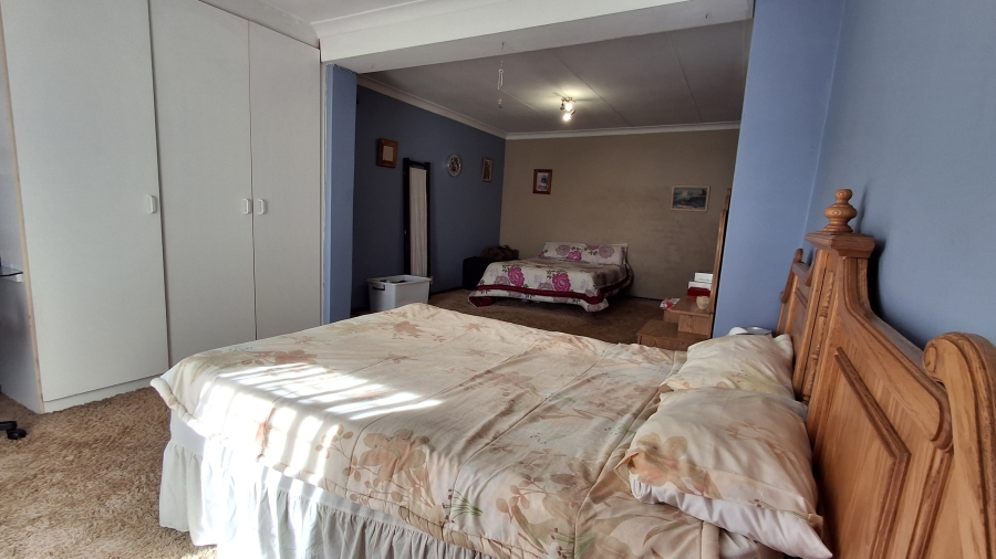 4 Bedroom Property for Sale in Sinoville Gauteng