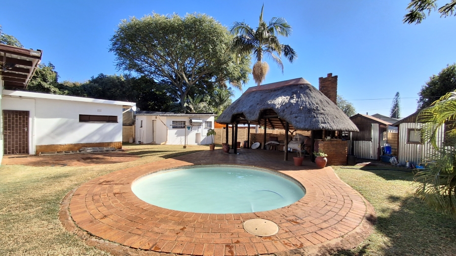 4 Bedroom Property for Sale in Sinoville Gauteng