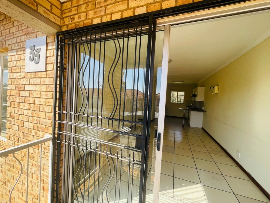 To Let 3 Bedroom Property for Rent in Rynfield Gauteng