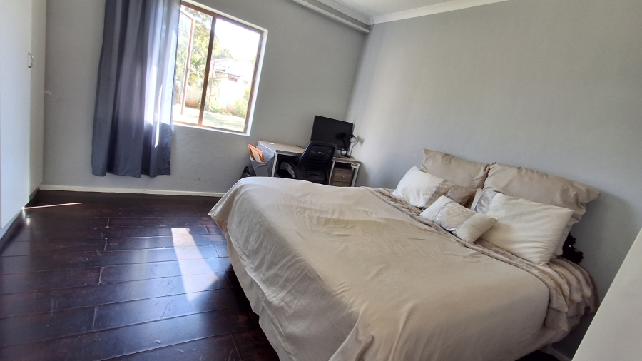 2 Bedroom Property for Sale in Hesteapark Gauteng