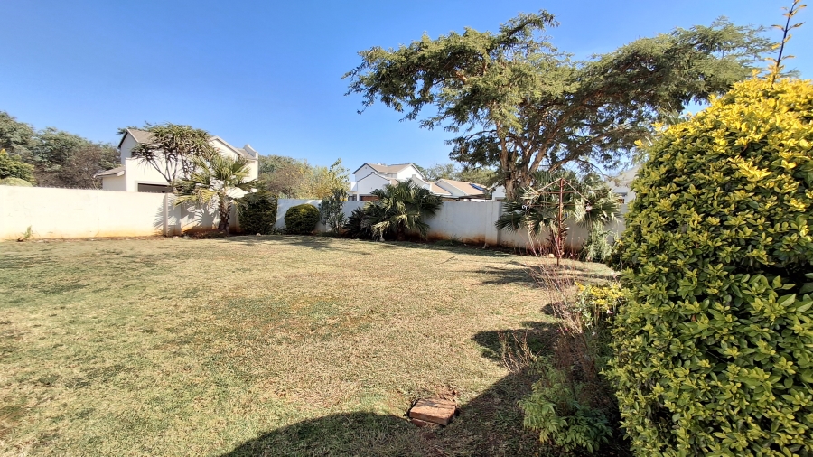 2 Bedroom Property for Sale in Hesteapark Gauteng
