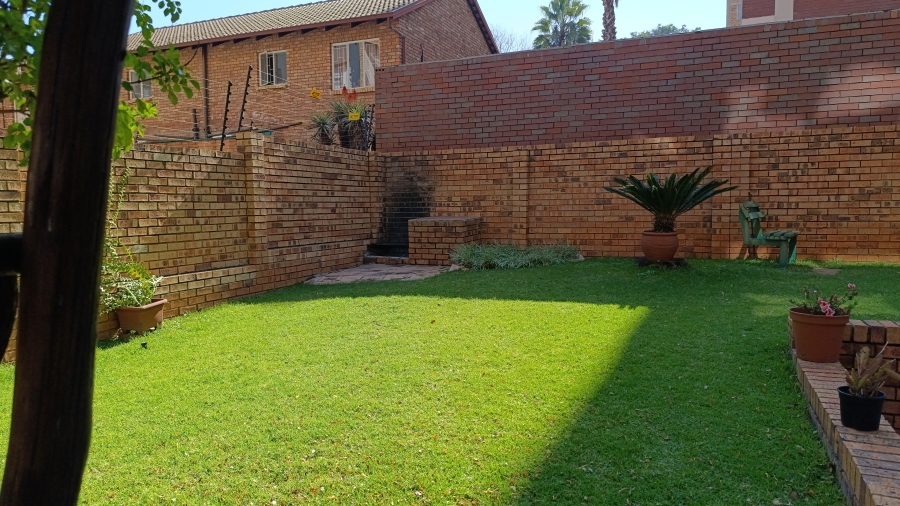 3 Bedroom Property for Sale in Wonderboom South Gauteng