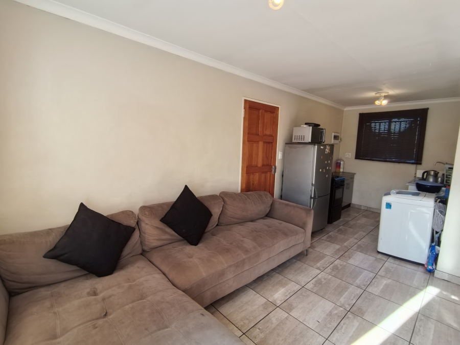 2 Bedroom Property for Sale in Crystal Park Gauteng