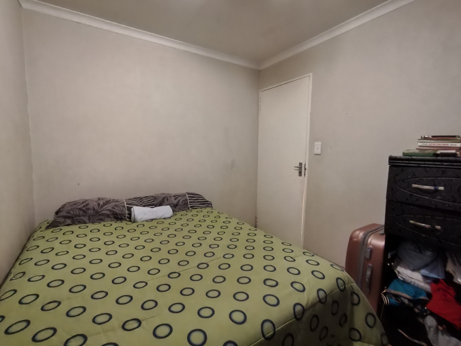 2 Bedroom Property for Sale in Crystal Park Gauteng