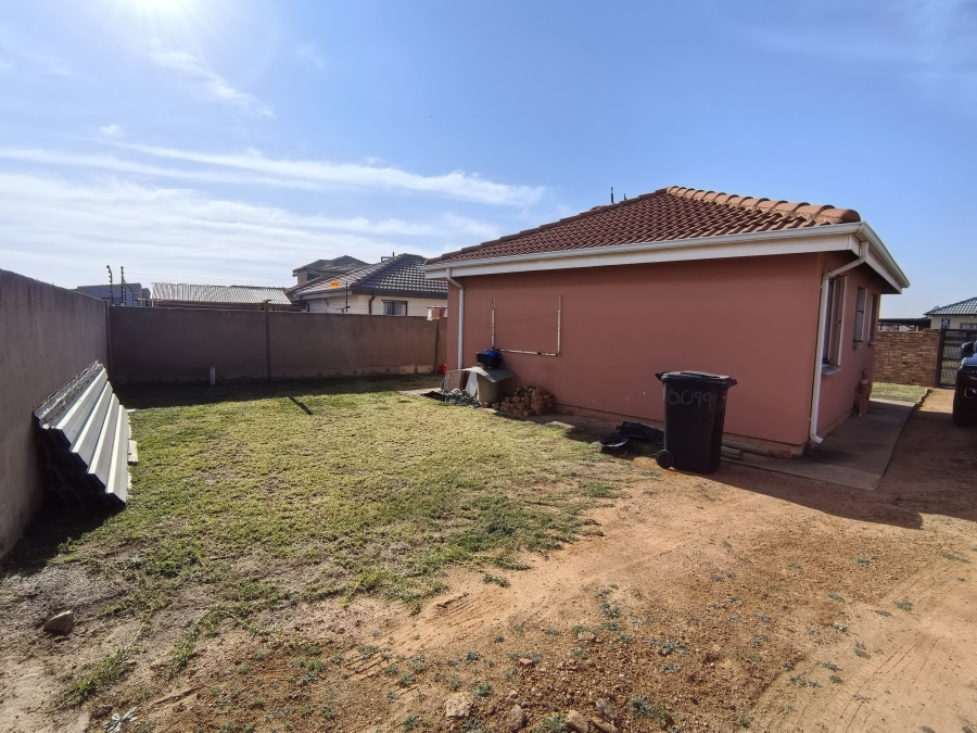 2 Bedroom Property for Sale in Crystal Park Gauteng
