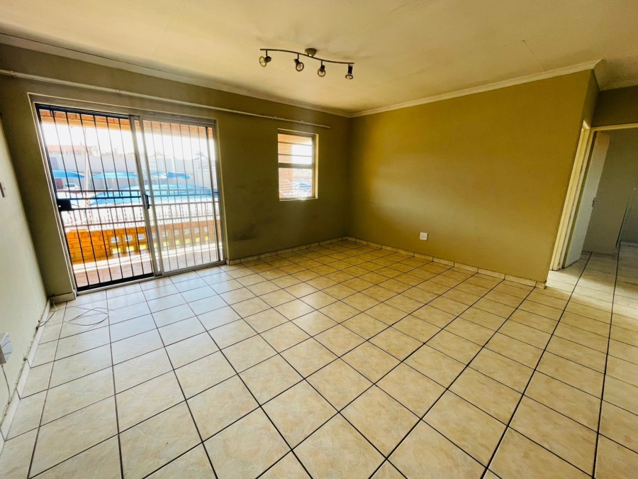 To Let 2 Bedroom Property for Rent in Birchleigh Gauteng