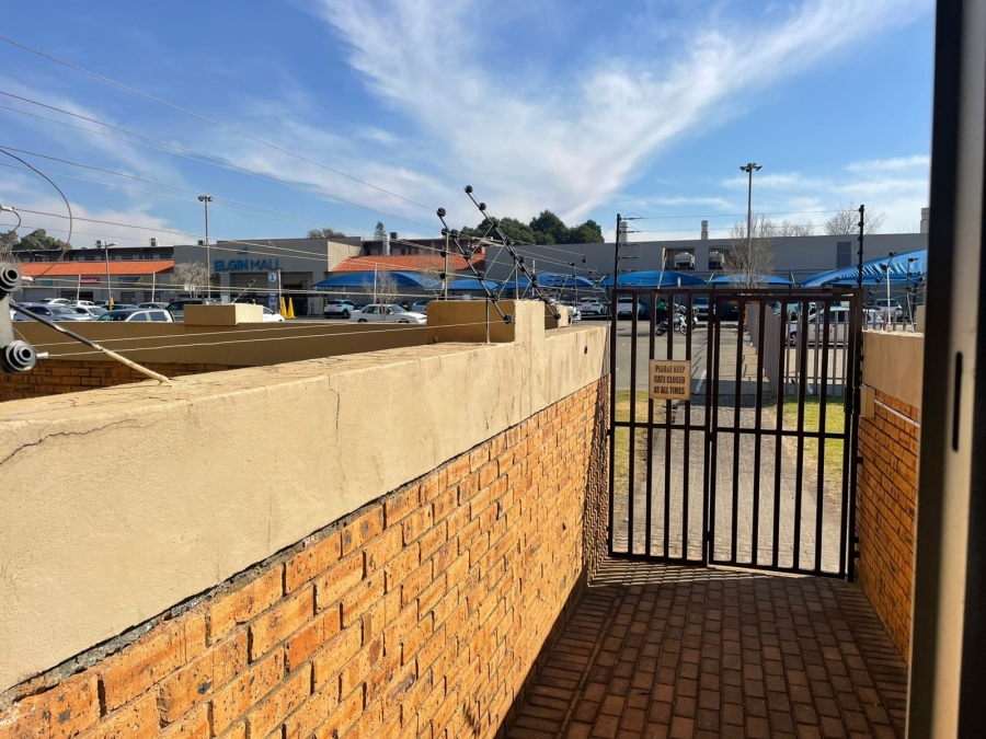 To Let 2 Bedroom Property for Rent in Birchleigh Gauteng