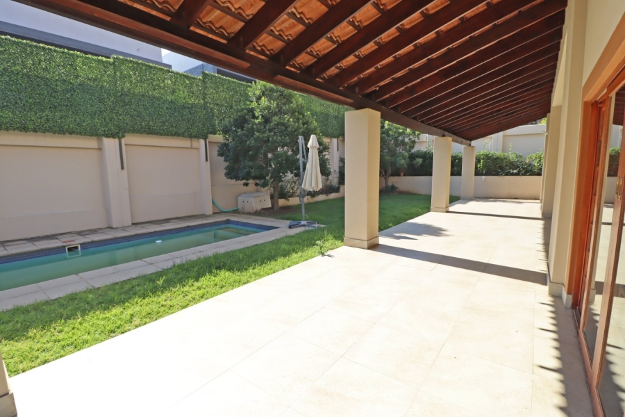To Let 5 Bedroom Property for Rent in Bryanston Gauteng