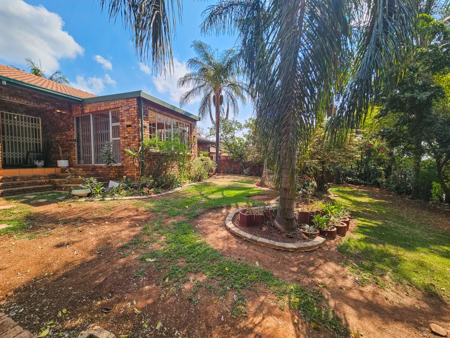 3 Bedroom Property for Sale in Magalieskruin Gauteng