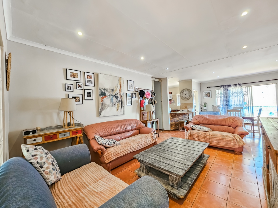 3 Bedroom Property for Sale in Magalieskruin Gauteng