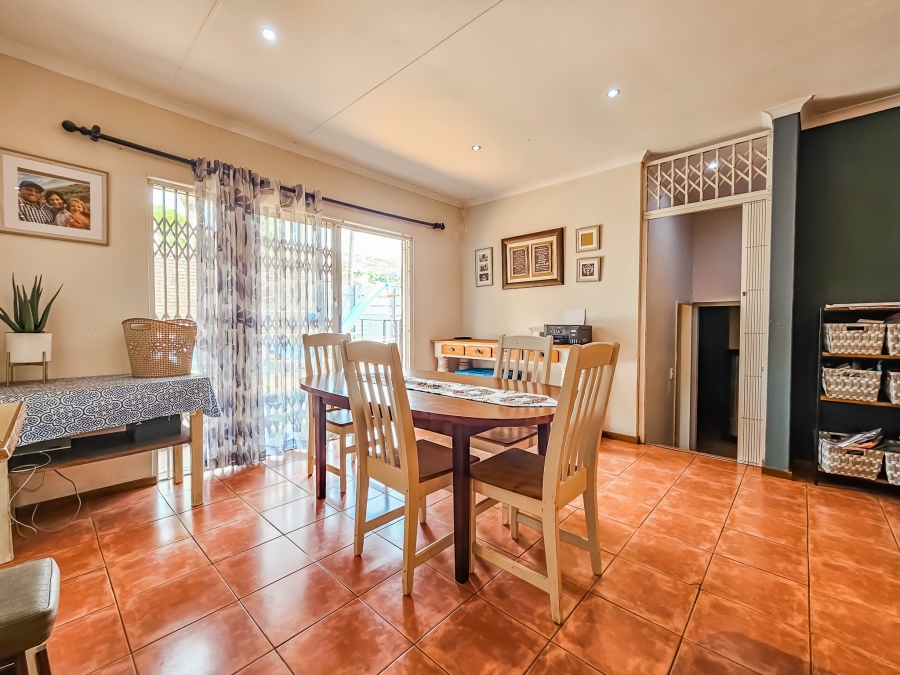 3 Bedroom Property for Sale in Magalieskruin Gauteng