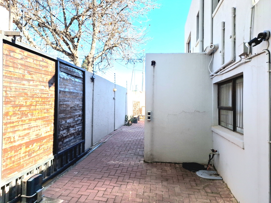 2 Bedroom Property for Sale in Albertville Gauteng