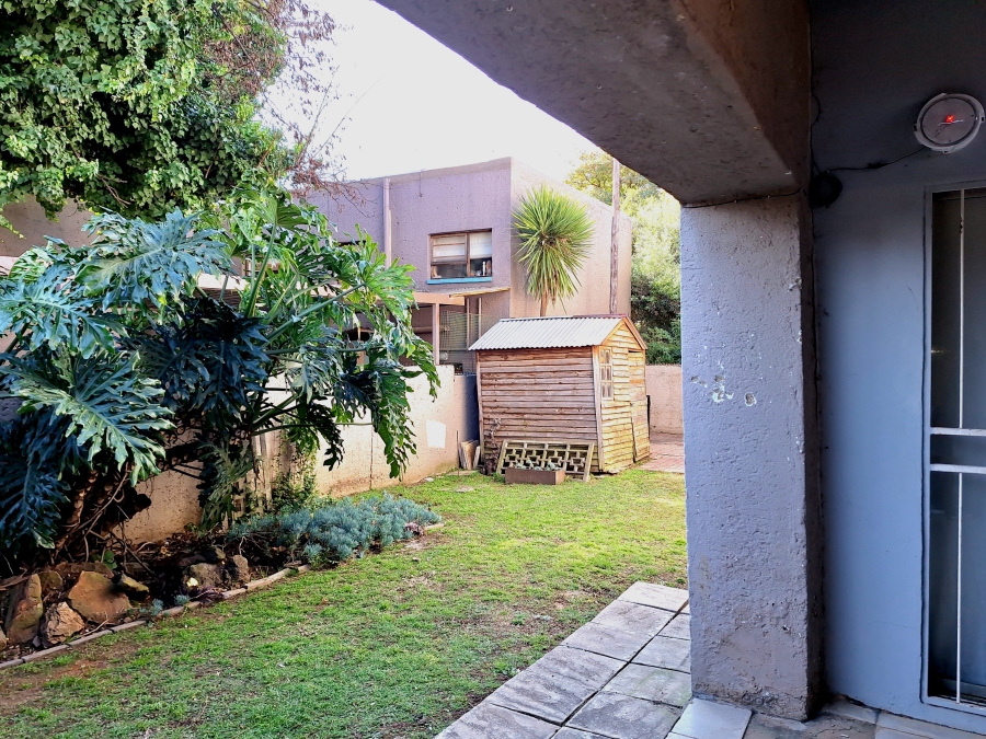 2 Bedroom Property for Sale in Albertville Gauteng