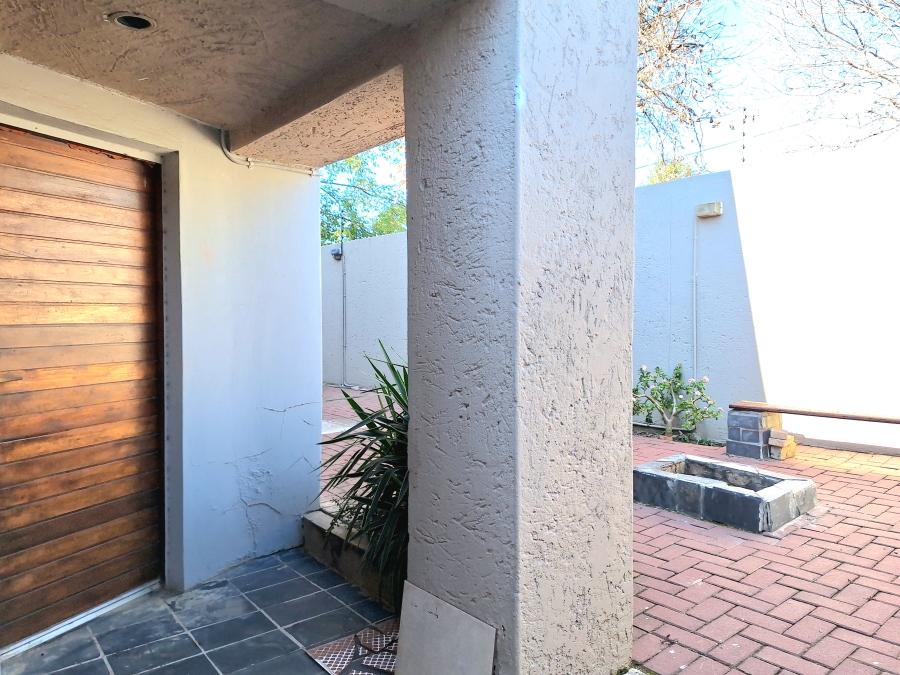 2 Bedroom Property for Sale in Albertville Gauteng